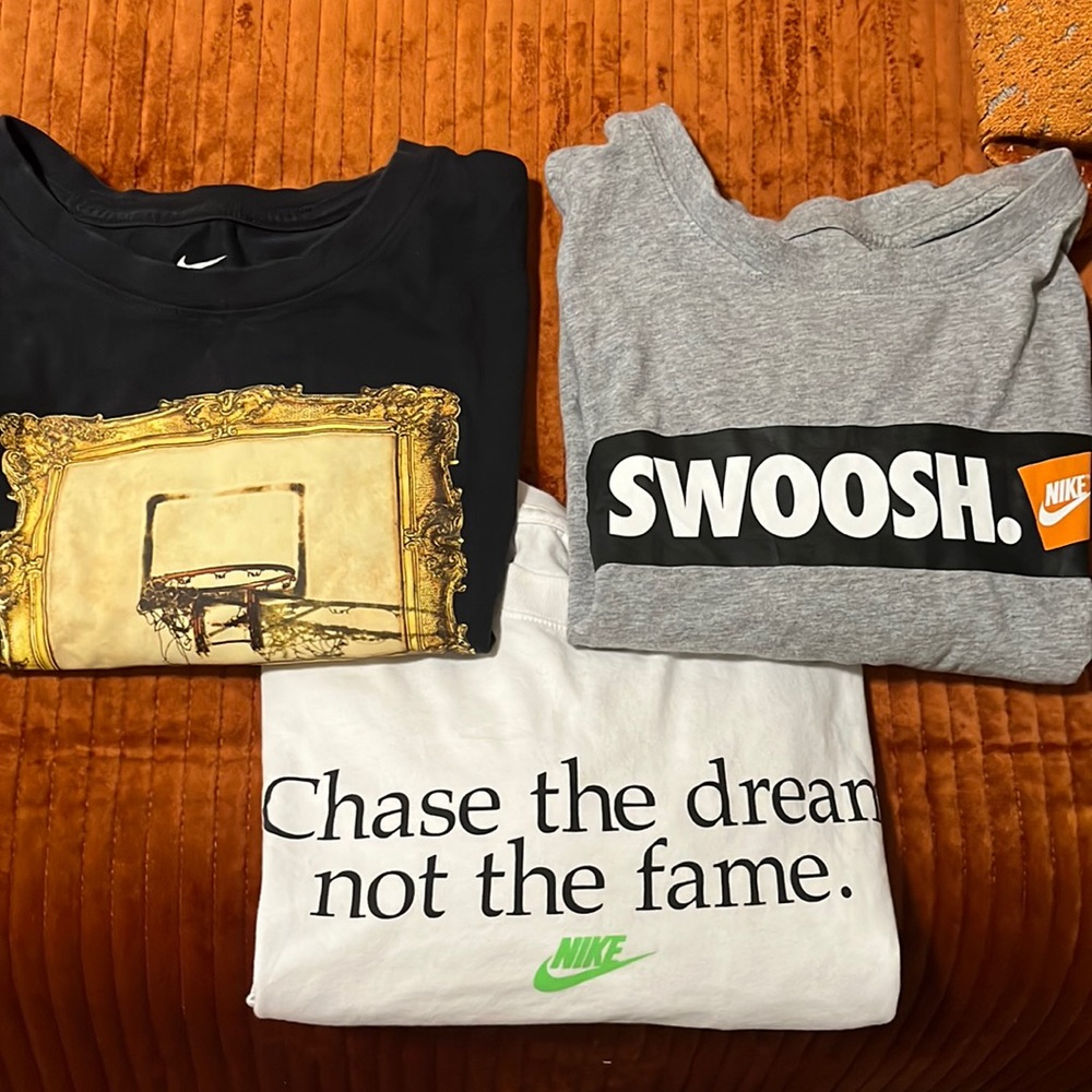 Nike Tee bundle!!!